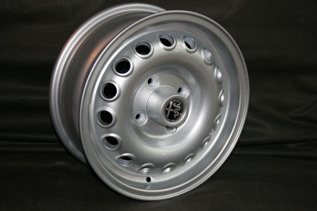 Maxilite GTA Felge für Alfa Romeo – 6x15 silber
