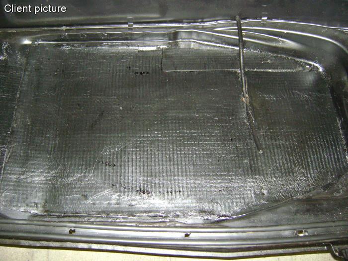 Dämmmatte selbstklebend 250 x 450 x 2,4 mm (pro Stück)