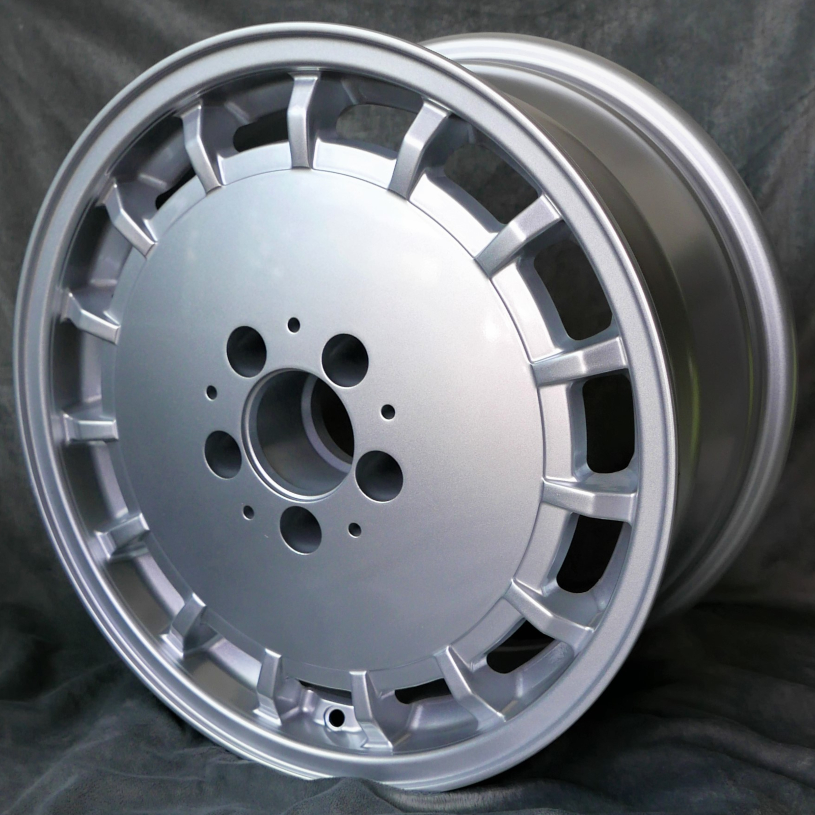 Maxilite Gulli Felge für Mercedes – 8x16 silber