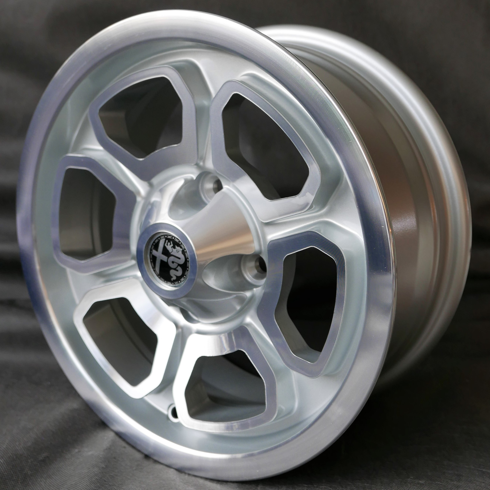 Maxilite Vega Felge für Alfa Romeo – 6x14 silber/diamond cut