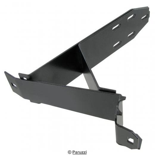 Stoßstangenhalterung vorne links (schwarze Transportfarbe)