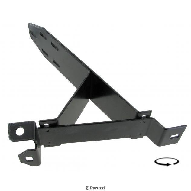 Hintere Stoßstangenhalterung in schwarzer Pulverbeschichtung rechts