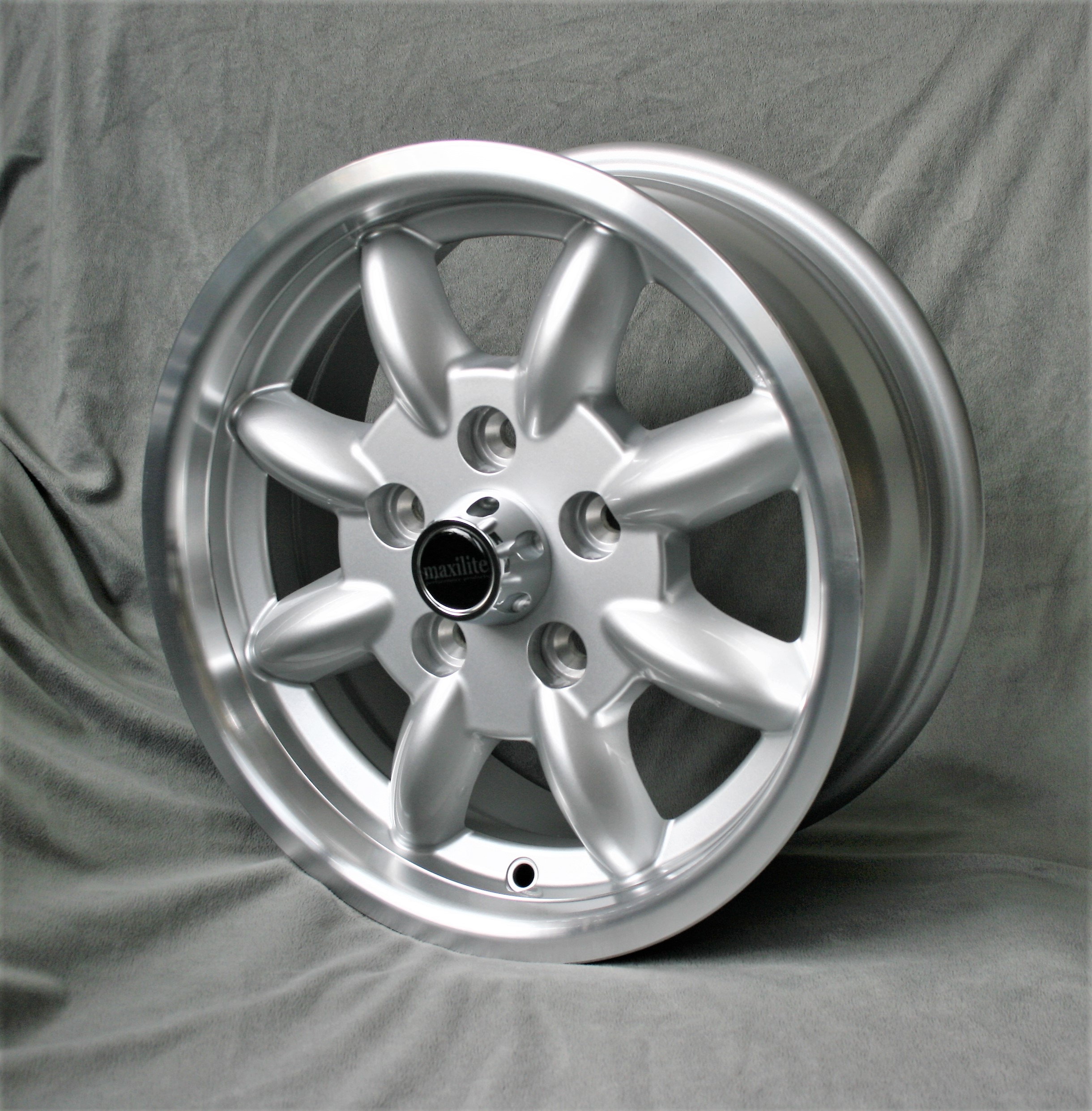 Maxilite Minilite Felge für Mercedes 6x14 silber/diamond cut