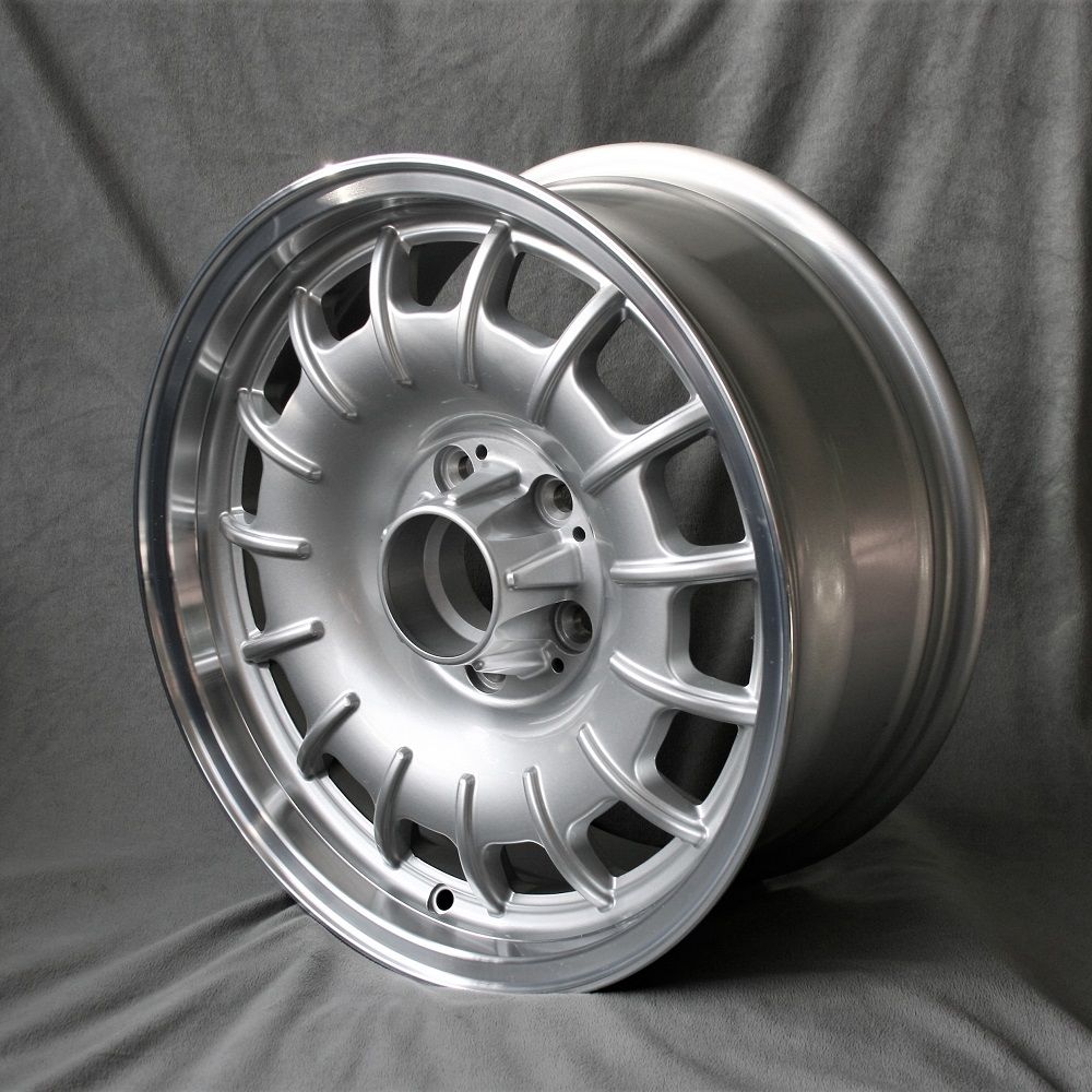 Felge Mercedes Barock Style 7x16 ET23 LK 5x112 glanzgedreht