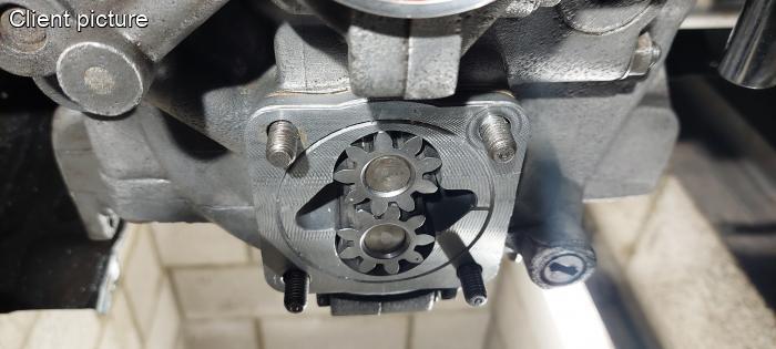 Serienmäßige Ölpumpe