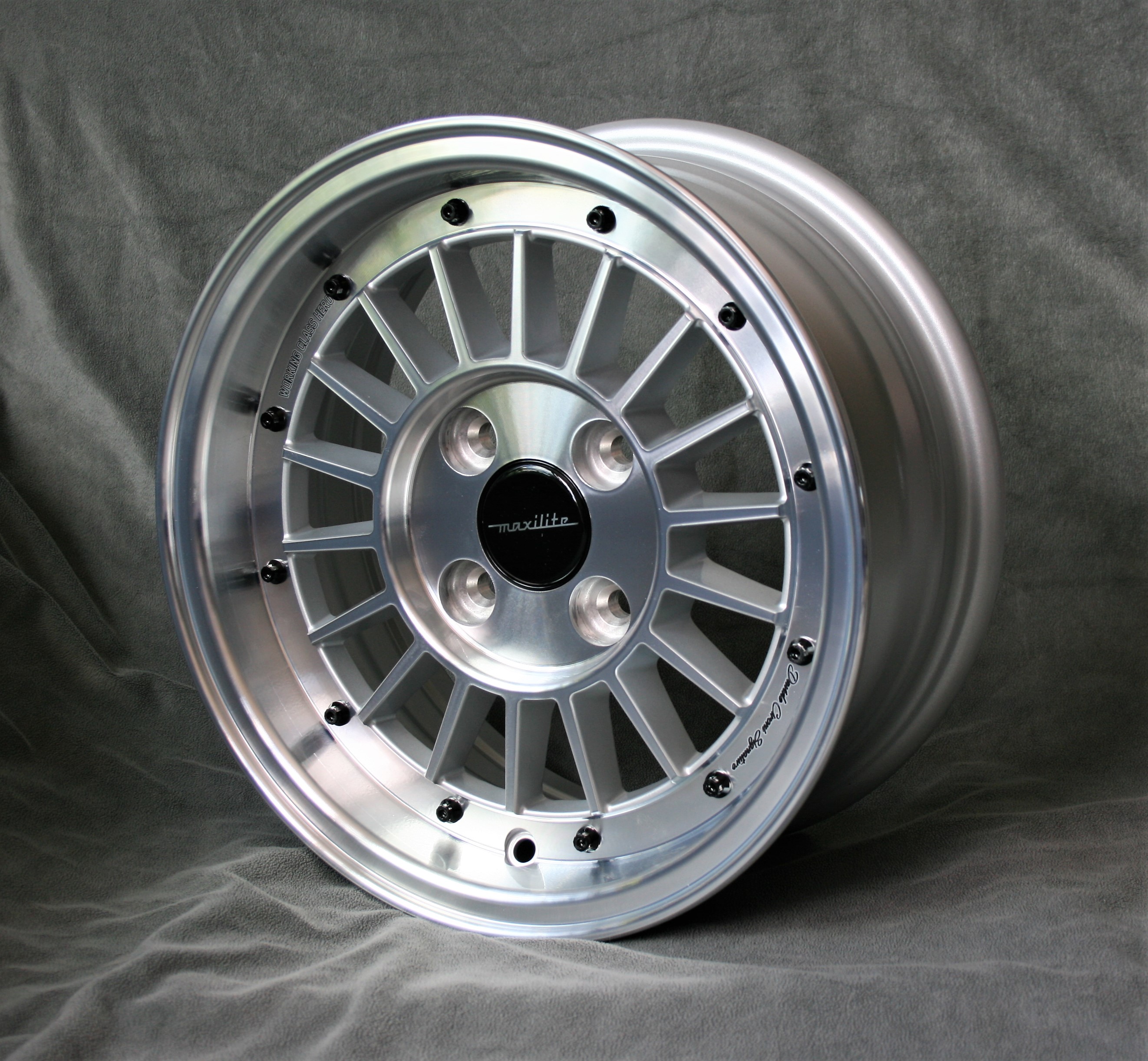 Maxilite WCHE Felge für BMW – 5,5x13 silber/diamond cut