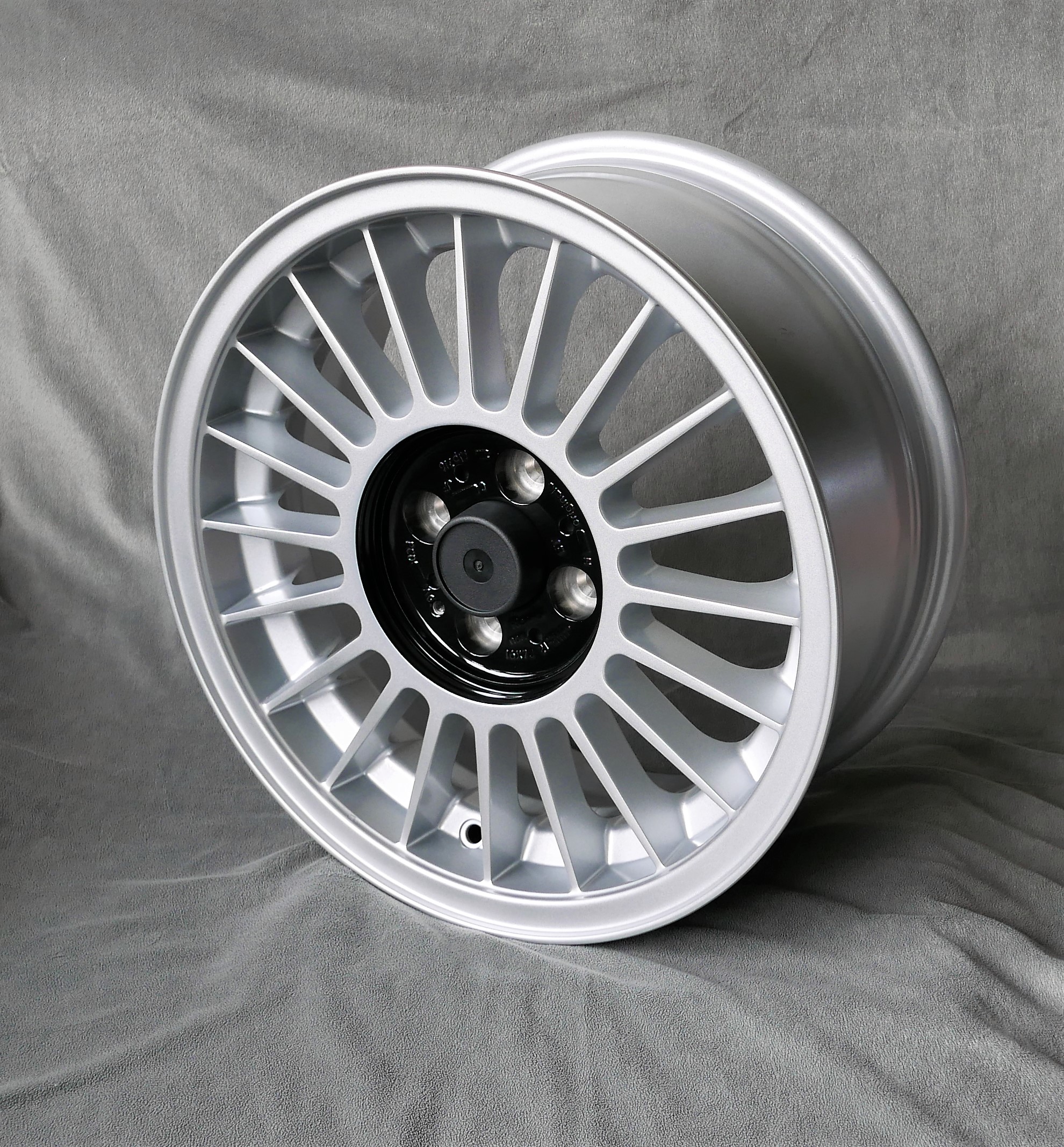 Maxilite Spoke Felge für BMW – 7,5x17 silver/black