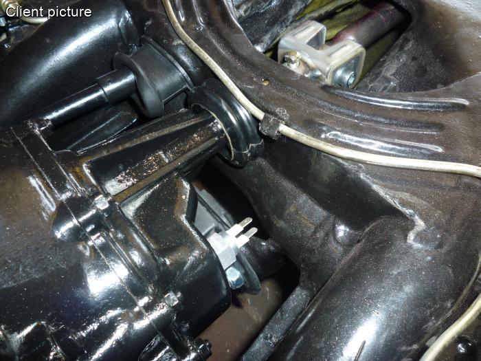 Rücklichtschalter am Getriebe