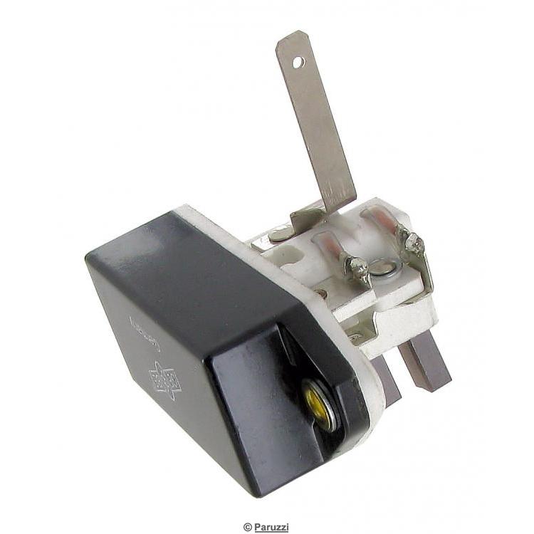 Spannungsregler 12V-Lichtmaschine ab 74