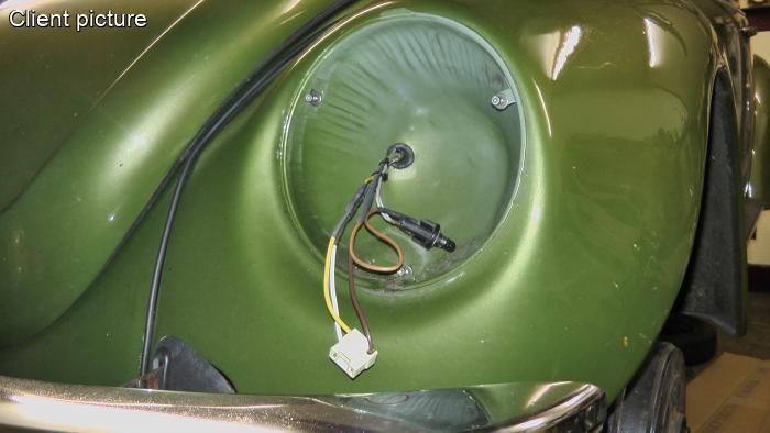 Scheinwerferanschlussstecker mit Verkabelung (pro Paar)