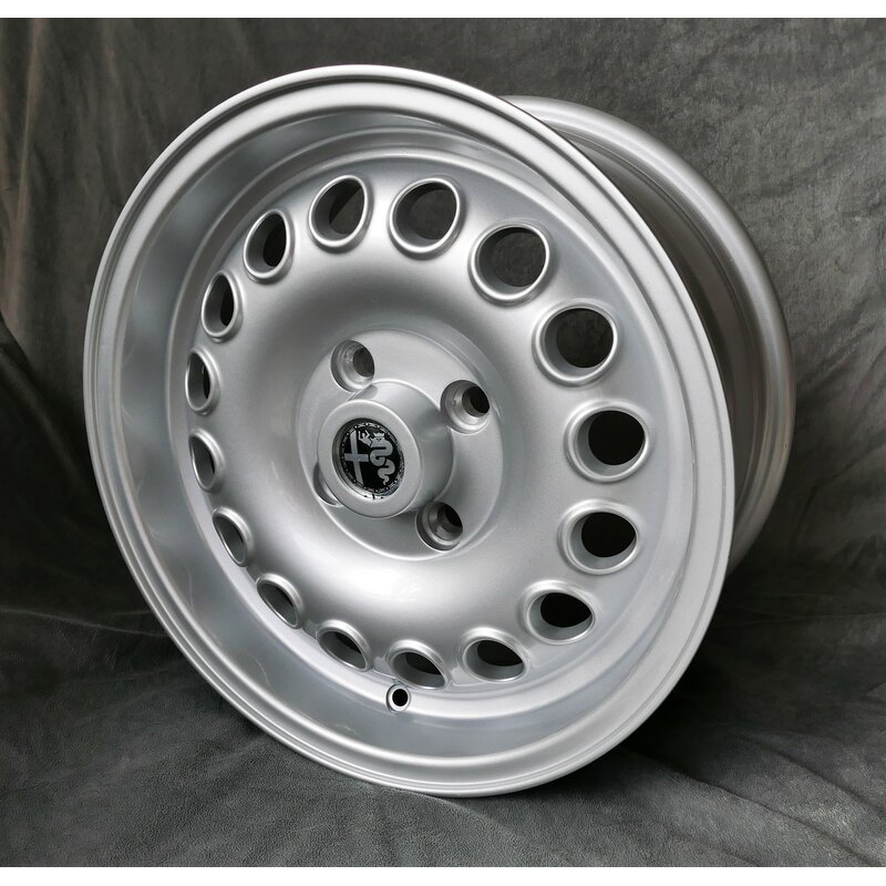 Maxilite GTA Felge für Alfa Romeo – 7x15 silber