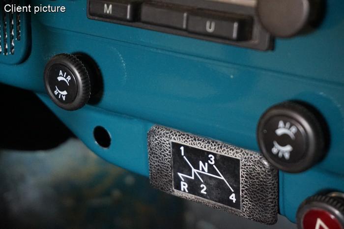 Knopf für Frischluft u. Handschuhfach