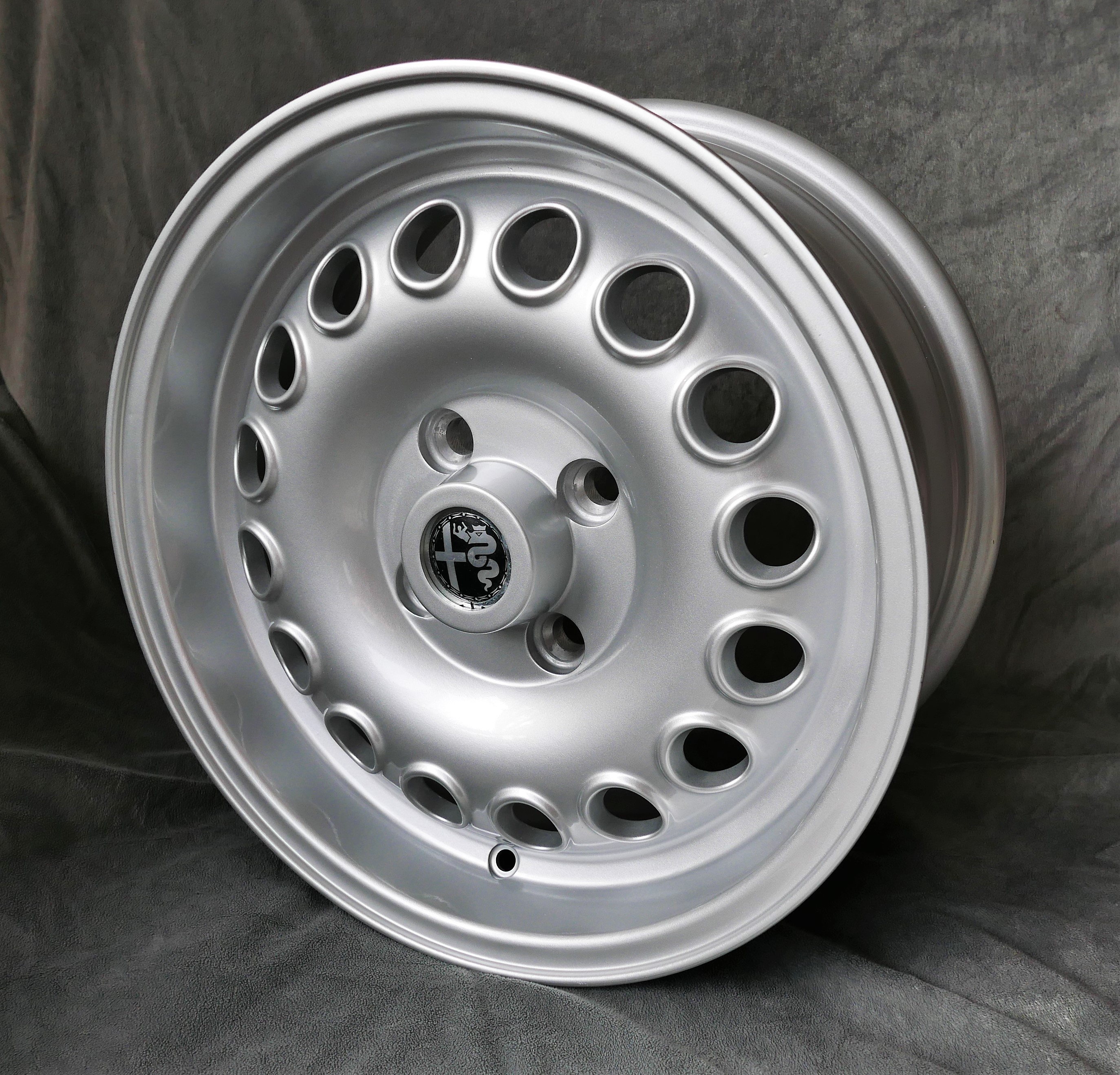 Maxilite GTA Felge für Alfa Romeo – 7x15 silber