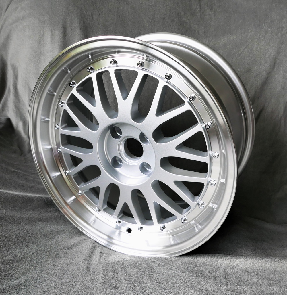Maxilite BBLM Felge für Mercedes – 8,5x17 silber/diamond cut