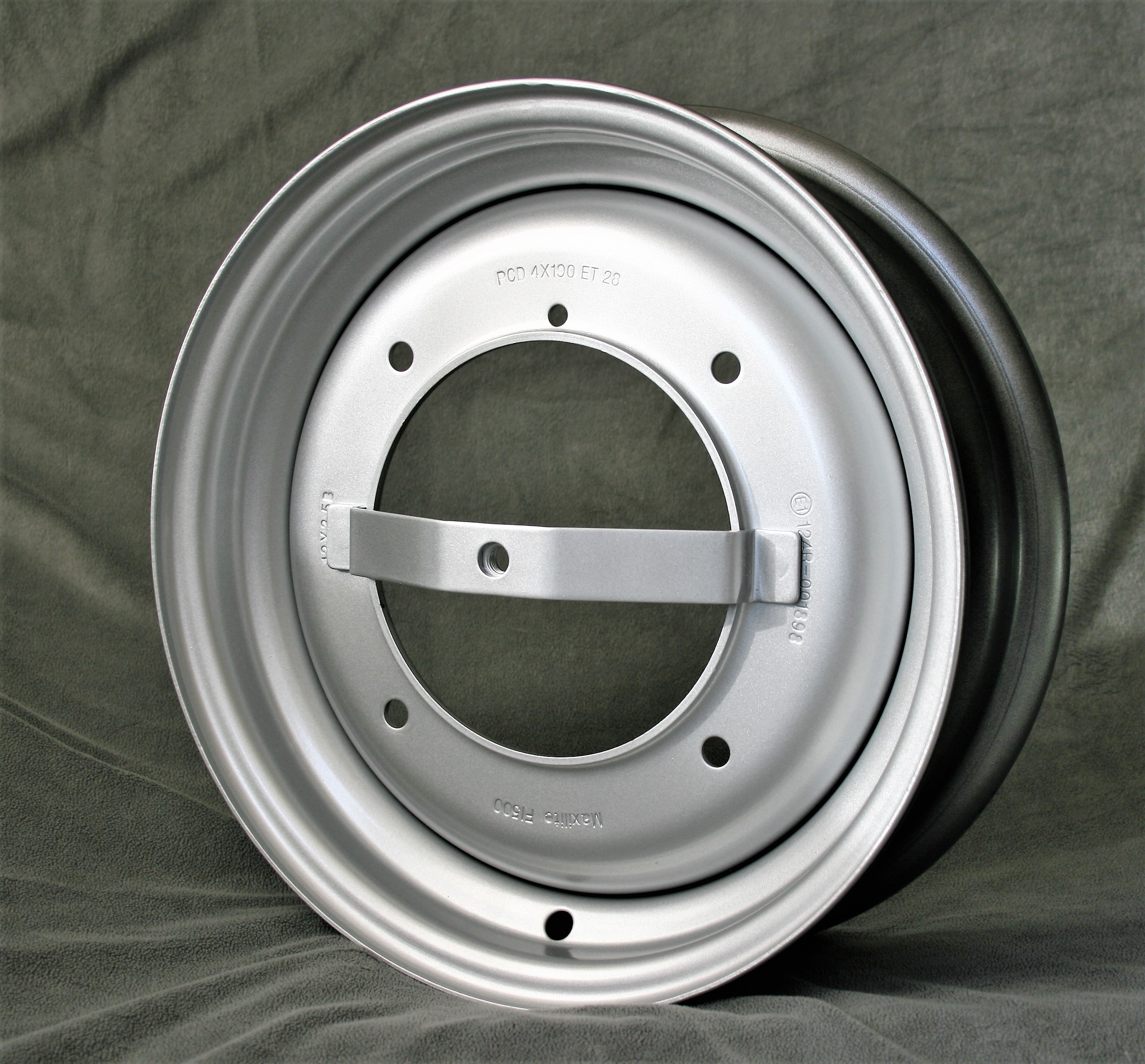 Maxilite OE Steel Felge für Fiat 500 – 3,5x12 silber