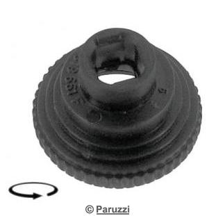 Knopf für Frischluft u. Handschuhfach