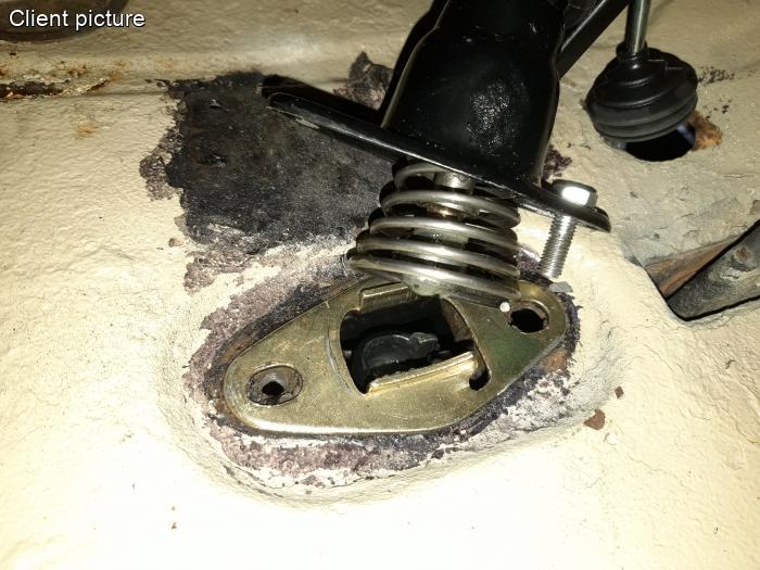 Schalthebelanschlagplatte (Schaltgetriebe)