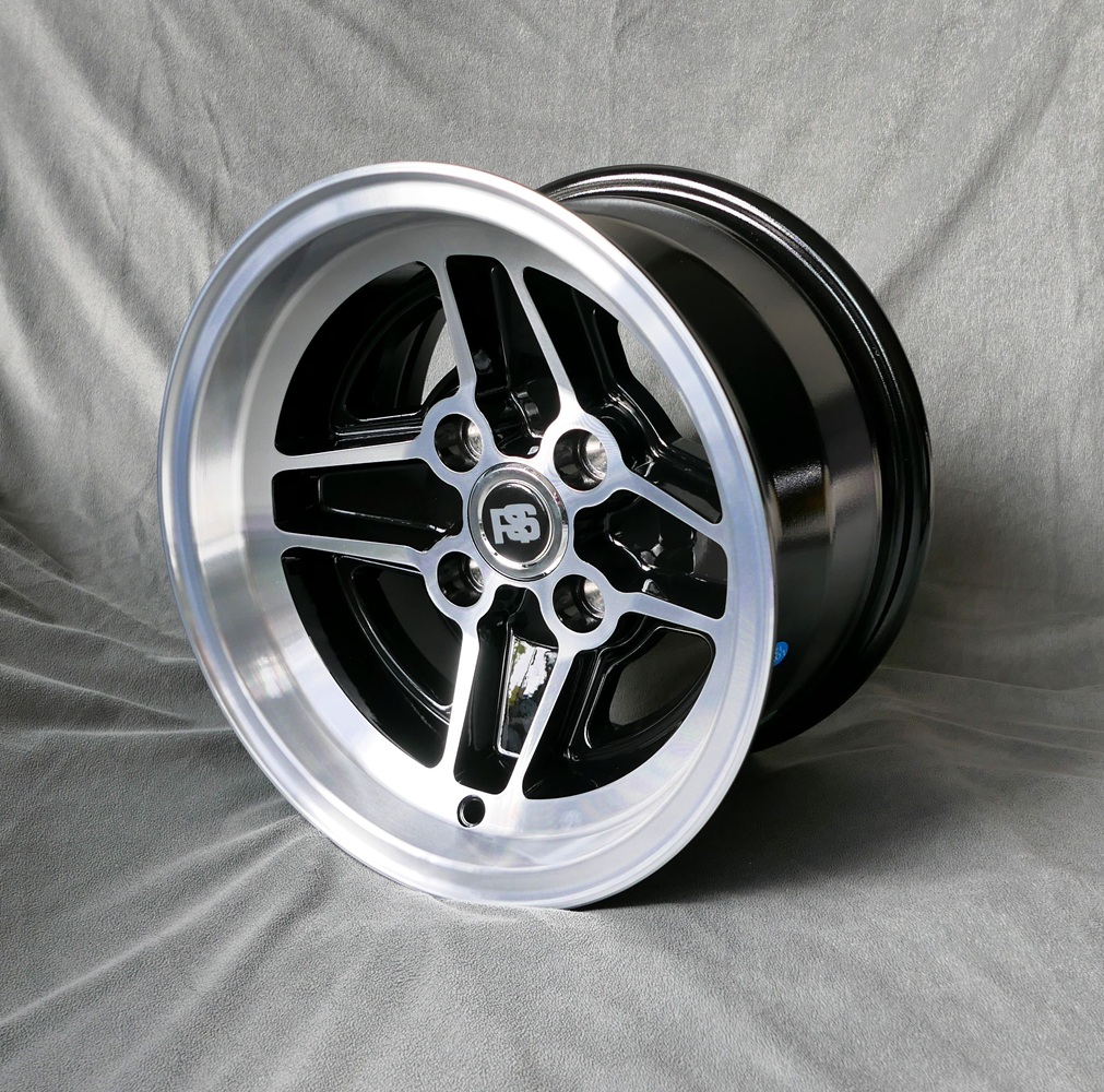 Maxilite RS 7,5x13 Felge für Ford – schwarz/diamond cut