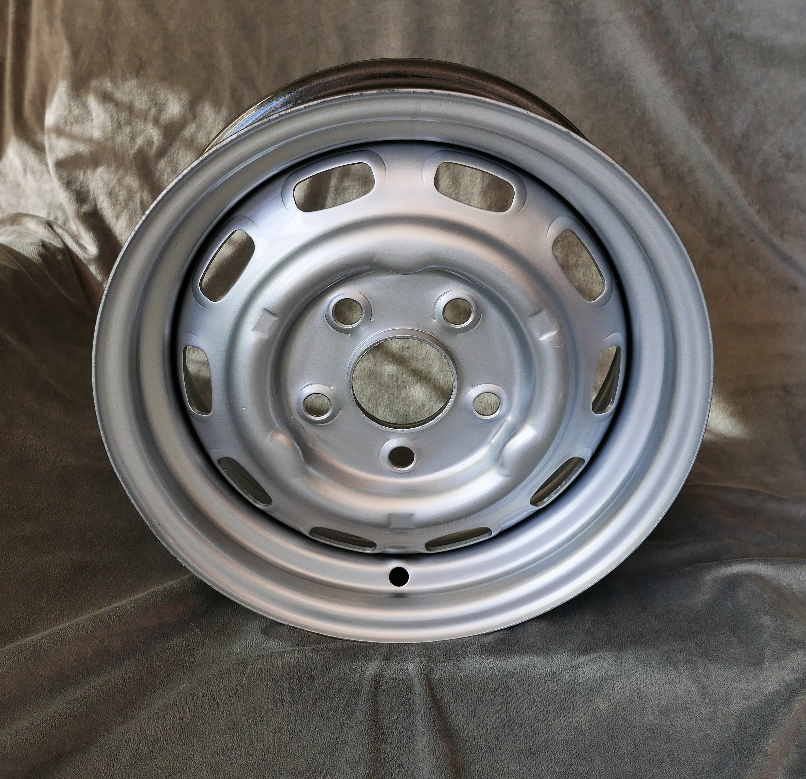 Stahlfelge Porsche 5,5x15-ET42 LK5x130