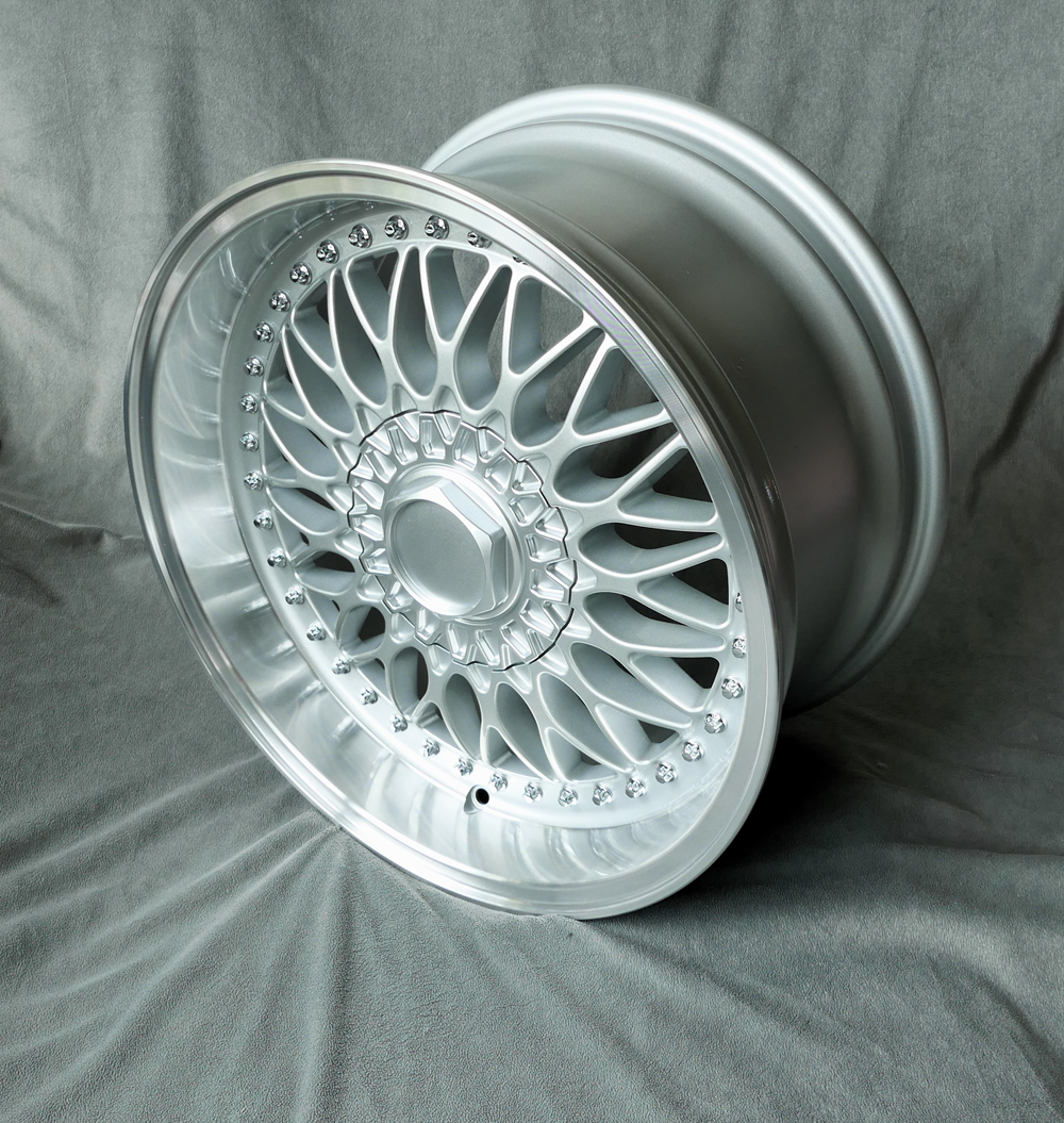Maxilite RC90 Felge für Mercedes – 8,5x17 silver/diamond cut